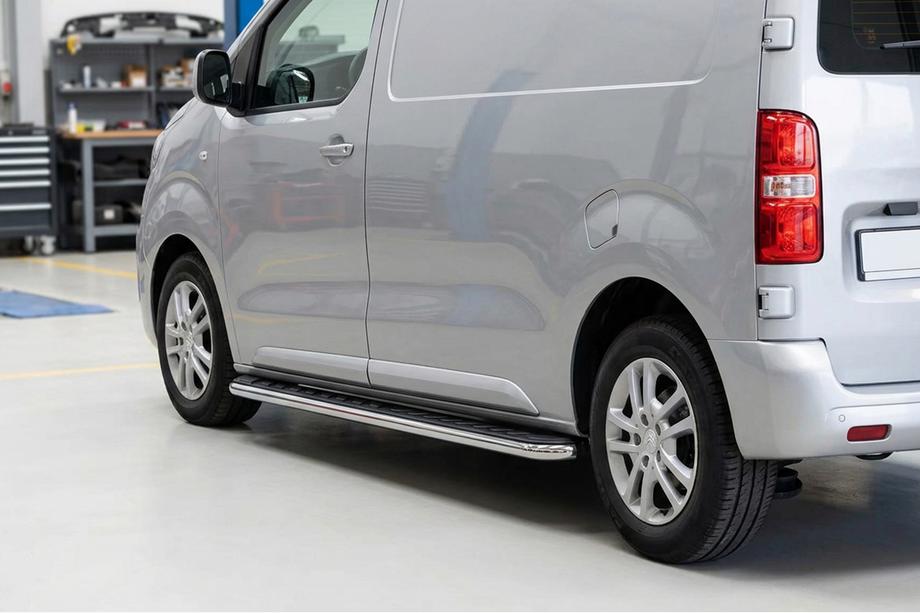 Peugeot Expert 2007-2016 гг. Боковые Подножки Maydos V1 (2 шт., Алюминий и Нержавейка) Image