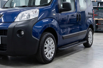 Peugeot Bipper 2008-2017 гг. Боковые пороги Bosphorus Black (2 шт., алюминий) фото 1
