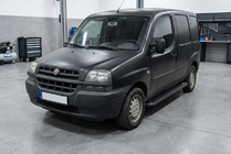 Fiat Doblo I 2001-2005 гг. Боковые Подножки Allmond Black (2 шт., Алюминий) фото 1