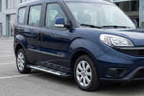 Fiat Doblo II 2010-2022 гг. Боковые Подножки Sunrise (2 шт., Алюминий) фото 1