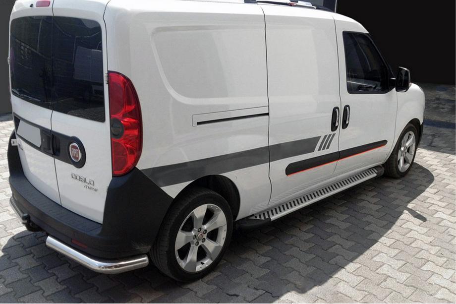 Fiat Doblo II 2010-2022 гг. Боковые Подножки Line (2 шт., Алюминий) Image