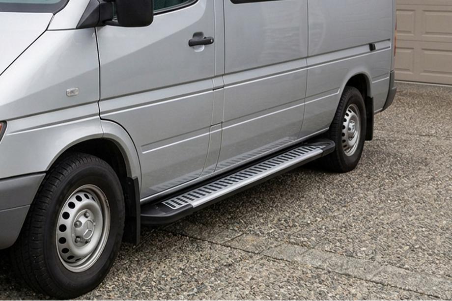 Volkswagen LT 1995-2006 гг. Боковые Подножки Line (2 шт., Алюминий) Image