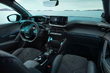 Обзор Peugeot e-208: Обновленный электрический хэтчбек фото 5
