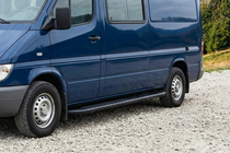 Volkswagen LT 1995-2006 гг. Боковые пороги Bosphorus Black (2 шт., алюминий) фото 1