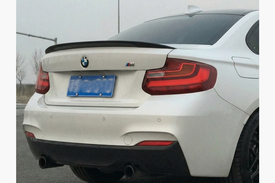 BMW 2 серия F22/F23 2014-2021 гг. Спойлер P-Style (для F22, Черный Глянец) Image