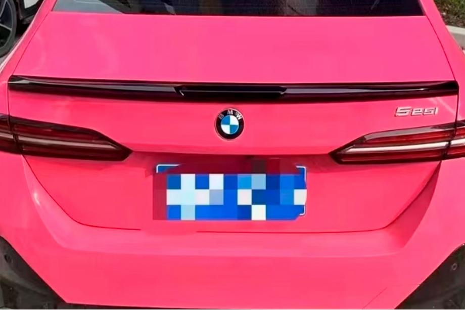 BMW 5/i5 серия G60/G60E/G61 2023- гг. Спойлер MP-Style (Черный Глянец) Image