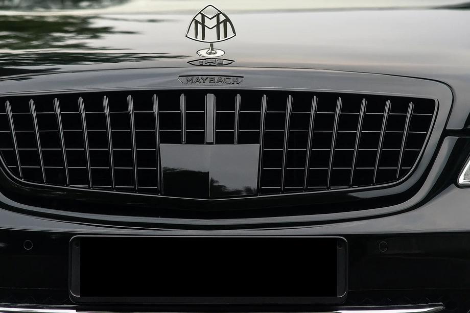 Mercedes S-class W221 2005-2013 гг. Решетка радиатора Maybach Black (2009-2013) Image