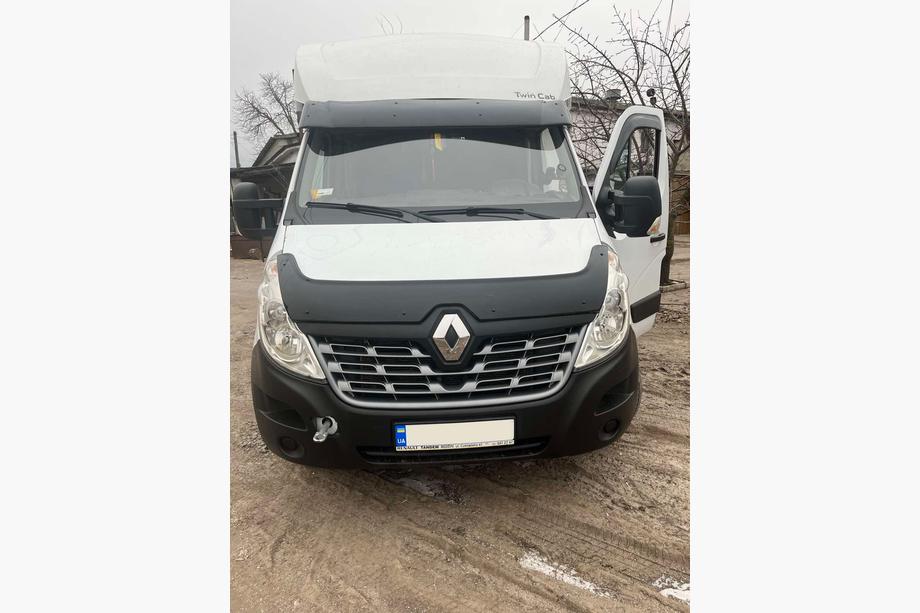Nissan NV400 2010-2024 гг. Козырек на лобовое стекло V1 (черный глянец, 5мм) Фото 2