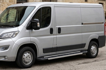Citroen Jumper 2007-2025 гг. Боковые пороги RedLine V1 (2 шт., алюминий) фото 1