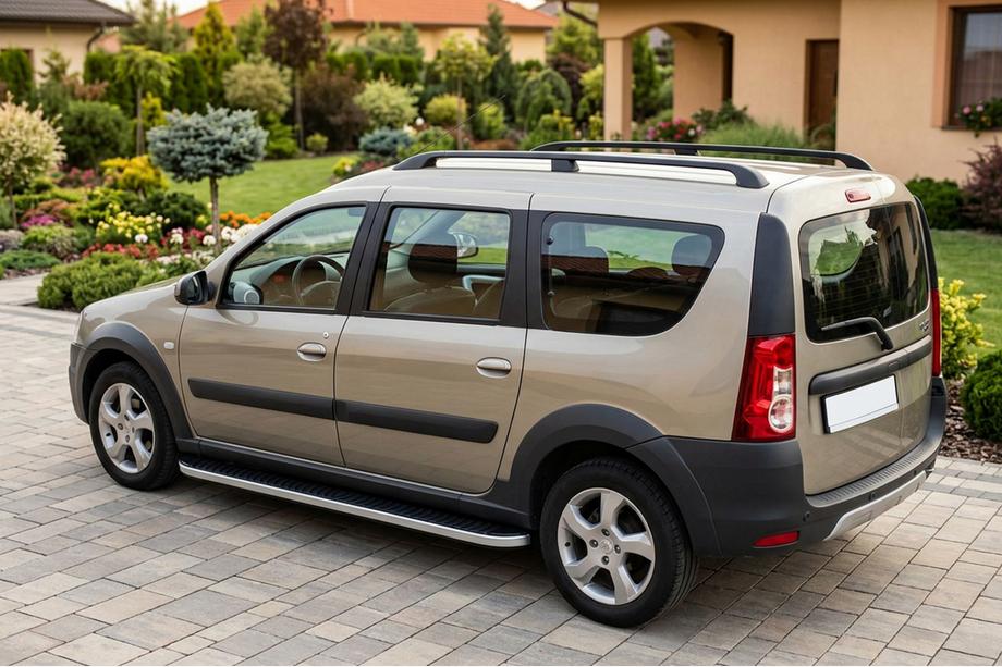 Renault Logan MCV 2005-2013 гг. Боковые Подножки Tayga Grey (2 шт., Алюминий) Image