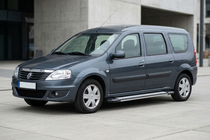 Renault Logan MCV 2005-2013 гг. Боковые Подножки Rainbow (2 шт., Алюминий) фото 1