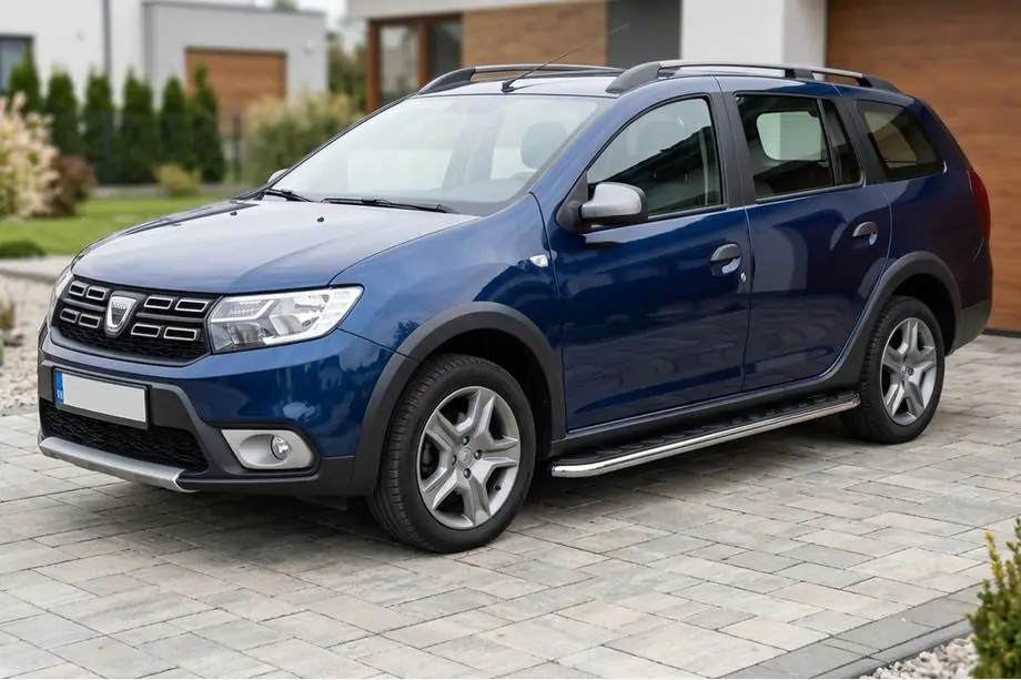 Renault Logan MCV 2013-2022 гг. Боковые Подножки Maydos V1 (2 шт., Алюминий и Нержавейка) Image