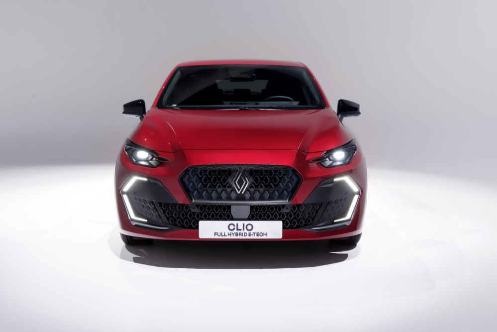 Обзор Renault Clio 2026: Технические характеристики, комплектация, фото