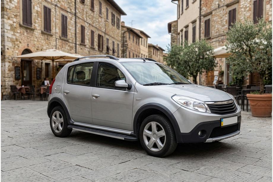Dacia Sandero 2007-2013 гг. Боковые Подножки Duru (2 шт., Алюминий) Image