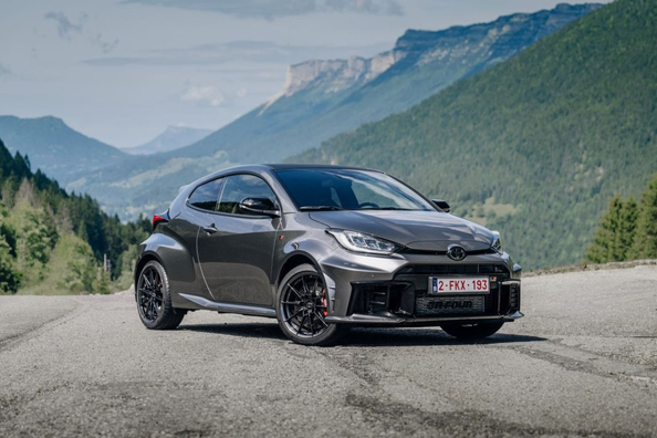 Обзор Toyota Yaris GR 2024: Обновленный хот-хэтч