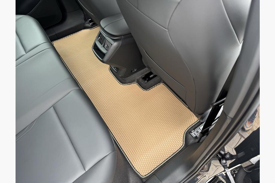 Volkswagen ID. UNYX 2024- гг. Резиновые Коврики Carsuit (Бежевые) Фото 3