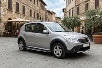 Renault Sandero 2007-2013 гг. Боковые Подножки Duru (2 шт., Алюминий) фото 1