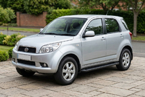 Daihatsu Terios 2006-2017 гг. Боковые Подножки Allmond Black (2 шт., Алюминий) фото 1
