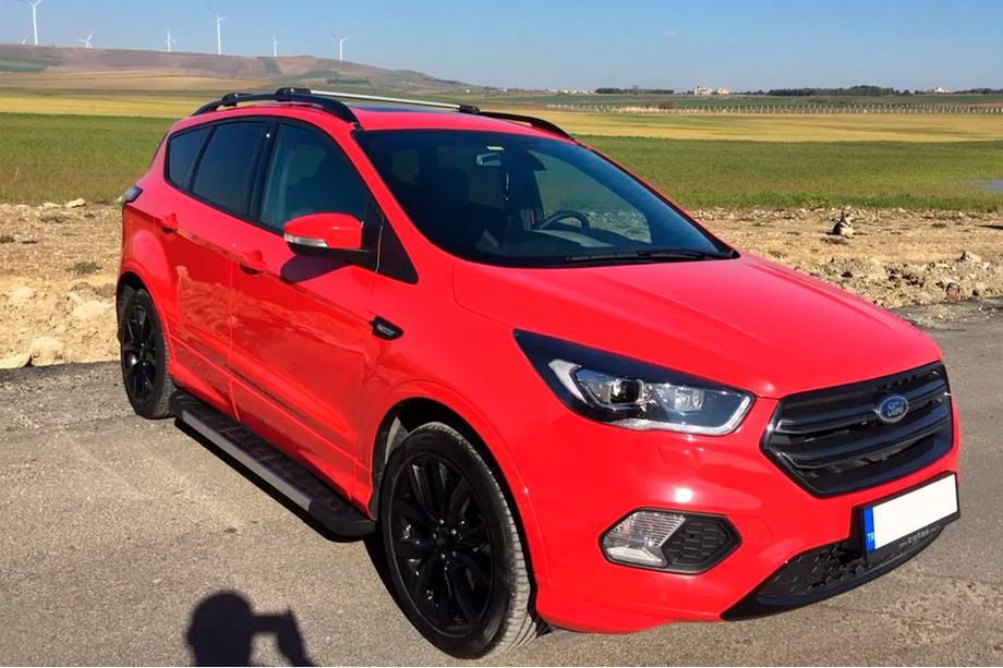 Ford Kuga/Escape 2013-2019 гг. Боковые пороги RedLine V1 (2 шт., алюминий) С черной накладкой на дверях Фото 3