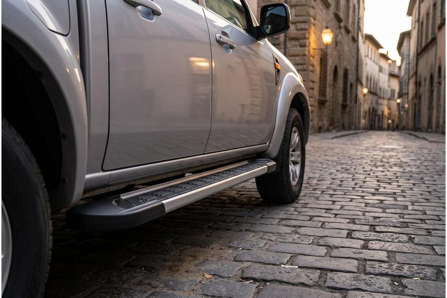 Ford Ranger 2007-2011 гг. Боковые пороги RedLine V1 (2 шт., алюминий) Image