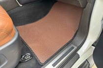Toyota Land Cruiser 200 2007-2021 гг. Резиновые коврики Carsuit (2007-2012, коричневые) фото 6