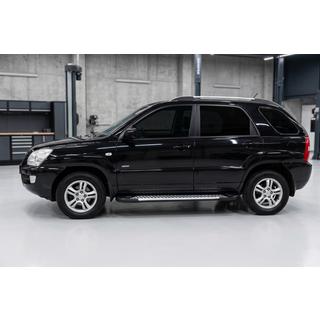 Боковые Подножки Line (2 шт., Алюминий) Kia Sportage 2004-2010 гг. фото 1