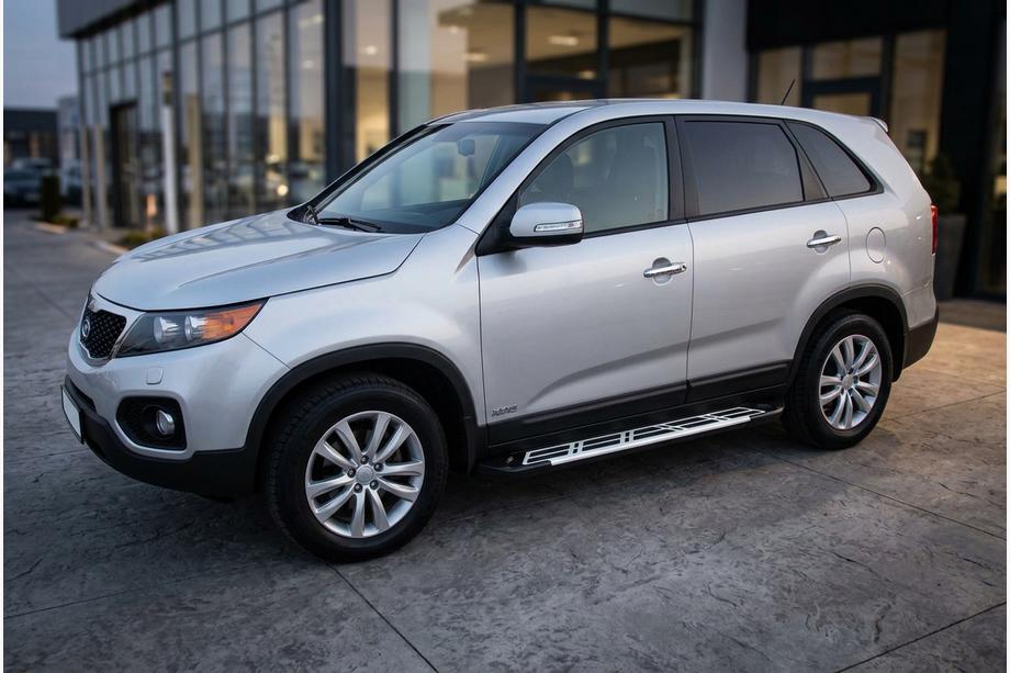 Kia Sorento II XM 2009-2014 гг. Боковые Подножки Sunrise (2 шт., Алюминий) 2013-2016 Image