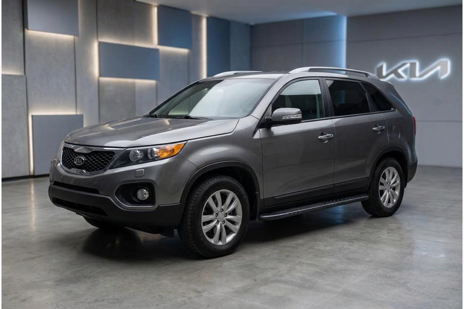 Kia Sorento II XM 2009-2014 гг. Боковые пороги Bosphorus Black (2 шт., алюминий) Image