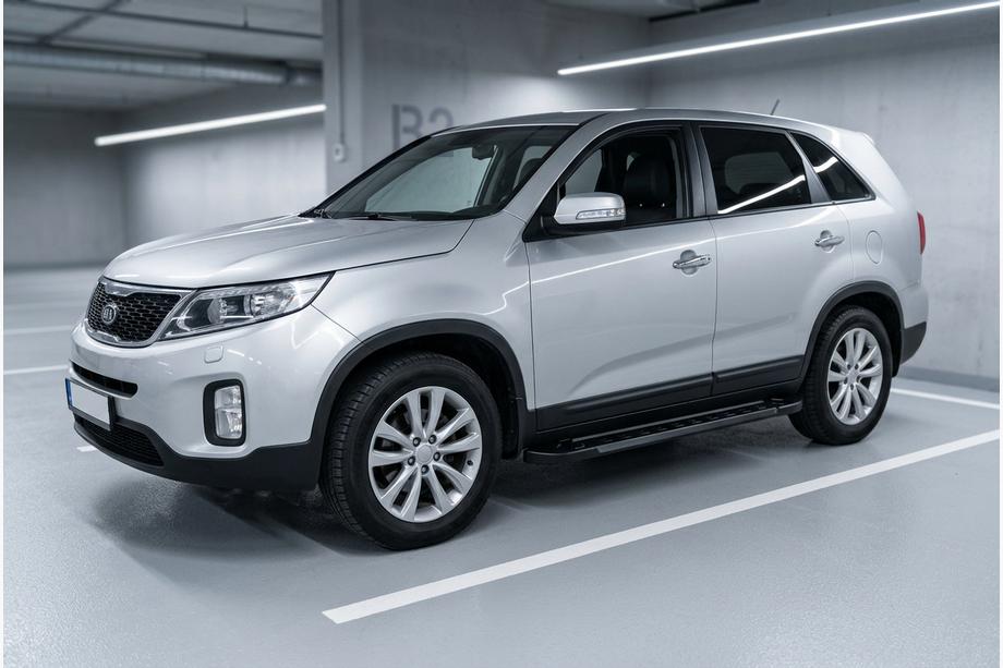 Kia Sorento II XM 2009-2014 гг. Боковые Подножки RedLine Black (2 шт., Алюминий) Image