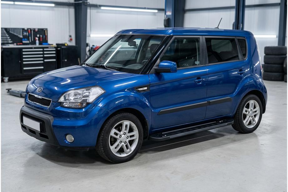 Kia Soul I 2008-2013 гг. Боковые Подножки RedLine Black (2 шт., Алюминий) Image
