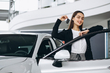 Как выбрать автомобиль для женщины-новичка фото 1