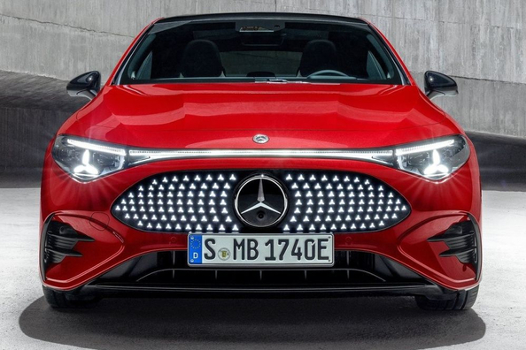 Обзор седана Mercedes-Benz CLA EQ 2025: Электрический премиум-компакт фото 1