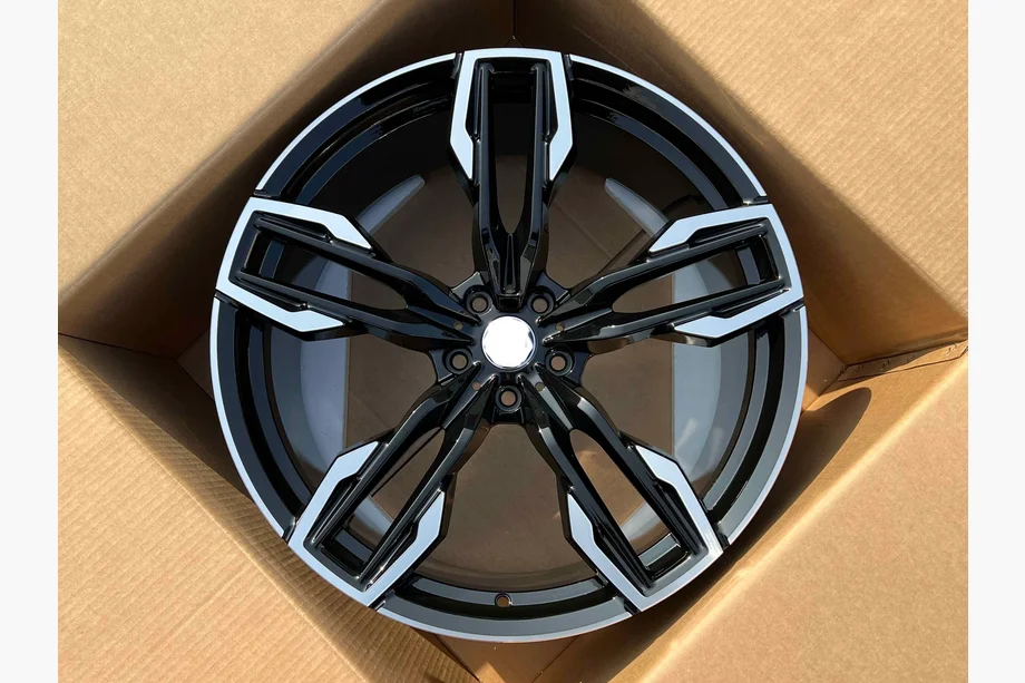 BMW X4 G02 2018- гг. Кованые диски OEM R21 (комплект 4 шт) Image