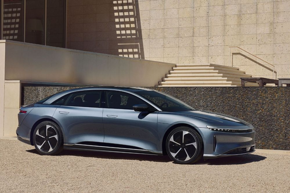 Обзор Lucid Air Touring: роскошь и инновации в каждой детали