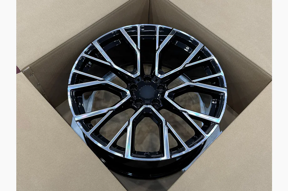 BMW X5 G05 2019–2026 гг. Кованые диски OEM R21 V5 (комплект 4 шт) Image