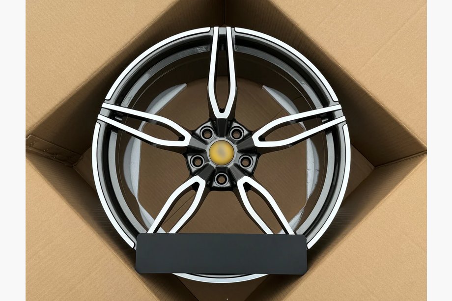 Ferrari 458 Italia 2009-2015 гг. Кованые диски OEM R20 V2 (комплект 4 шт) Фото 2