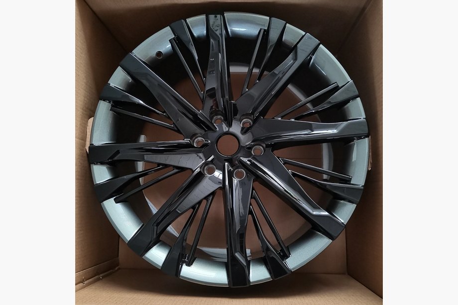 Infiniti QX80 2013-2024 гг. Кованые диски OEM R22 (комплект 4 шт) Image