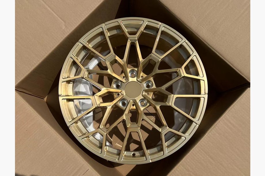 Jeep Grand Cherokee WK2 2010-2021 гг. Кованые диски OEM R20 (комплект 4 шт) Image
