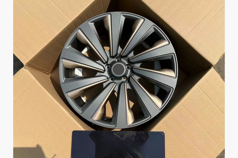 Range Rover V L460 2021- гг. Кованые диски OEM R23 V4 (комплект 4 шт.) Image