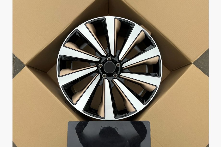 Range Rover V L460 2021- гг. Кованые диски OEM R24 V4 (комплект 4 шт) Image