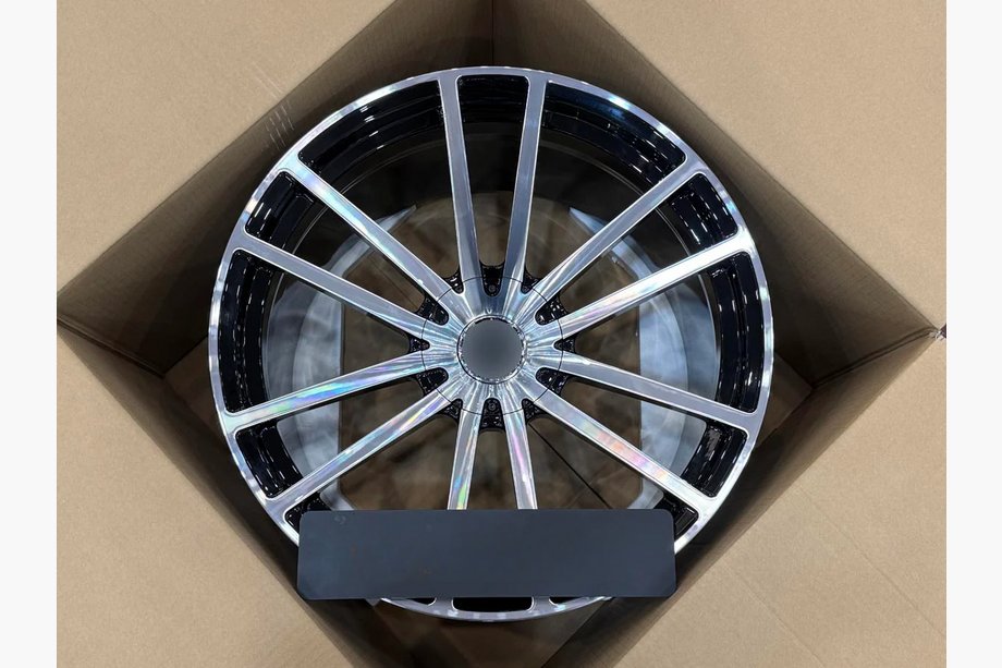 Mercedes SL R230 2001-2011 гг. Кованые диски OEM R20 (комплект 4 шт) Image