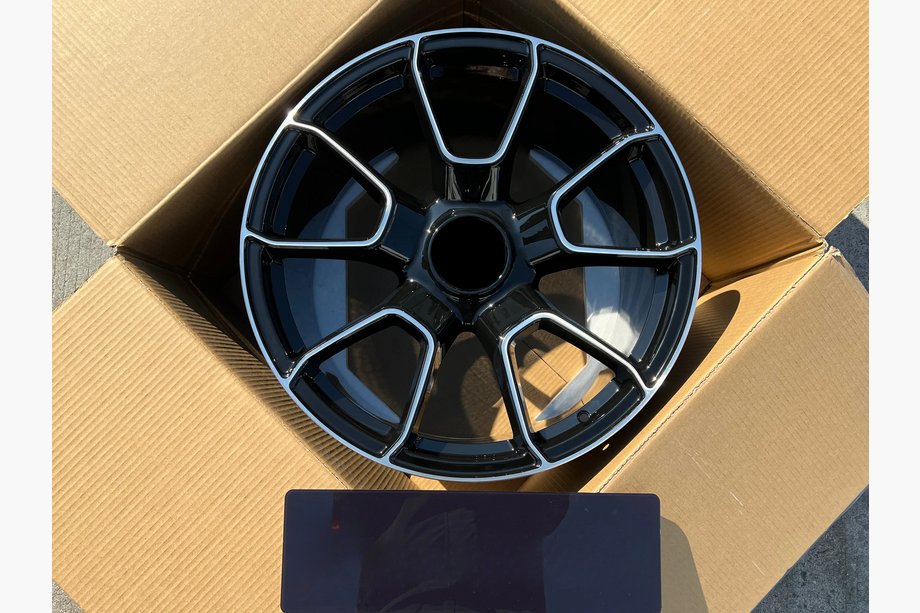 Porsche 911 (991) 2011–2019 гг. Кованые диски OEM R21 R22 (комплект 4 шт) Image