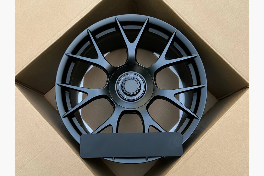 Porsche 911 (991) 2011–2019 гг. Кованые диски OEM R20 V1 (комплект 4 шт) Image