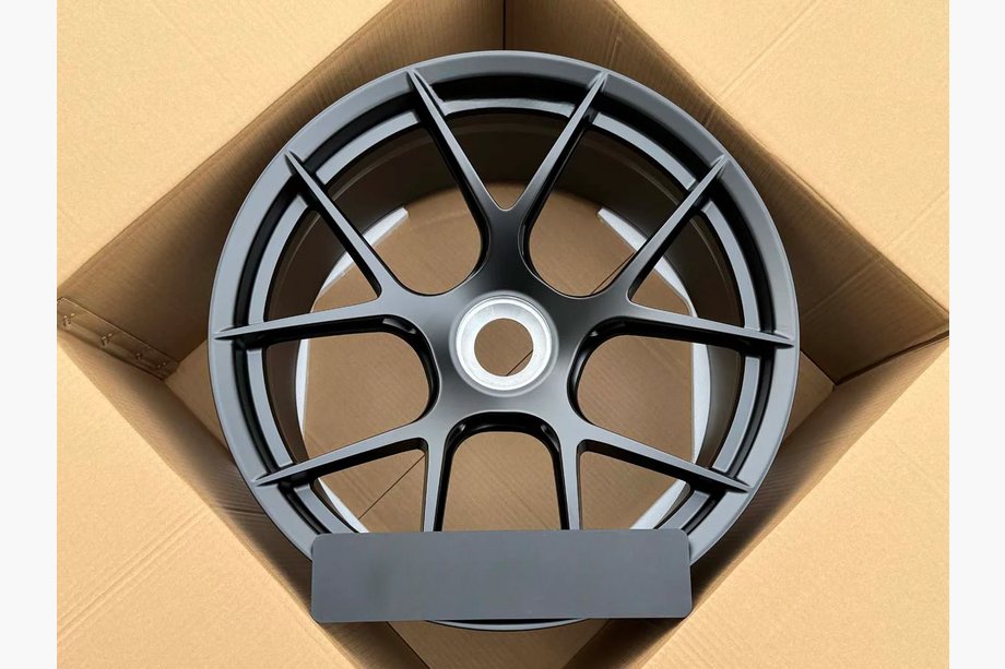 Porsche 911 (992) 2018– гг. Кованые диски OEM R20 R21 V43 (комплект 4 шт) Image