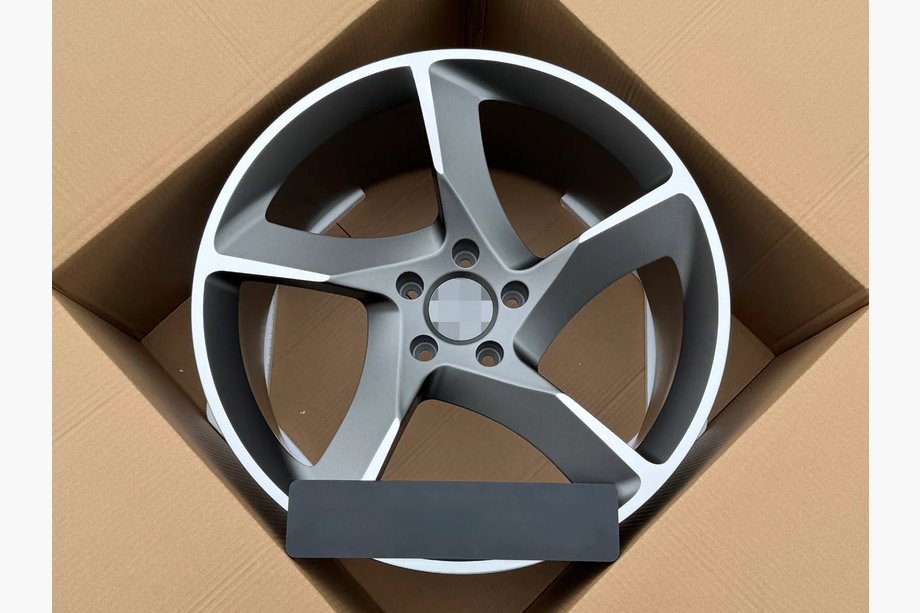 Porsche Taycan 2019- гг. Кованые диски OEM R21 V4 (комплект 4 шт) Image