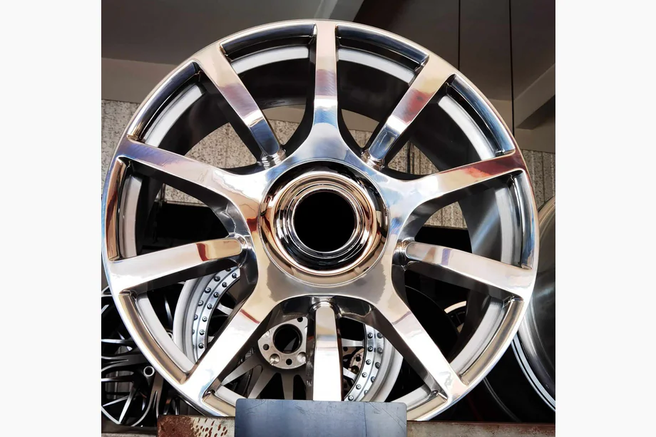 Rolls-Royce Cullinan 2018- гг. Кованые диски OEM R24 V2 (комплект 4 шт.) Image