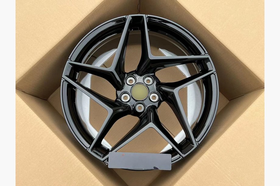 Ferrari 360 Кованые диски OEM R19 V1 (комплект 4 шт.) Image