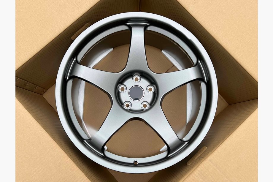Lexus LFA 2010–2013 гг. Кованые диски OEM R20 V5 (комплект 4 шт) Image