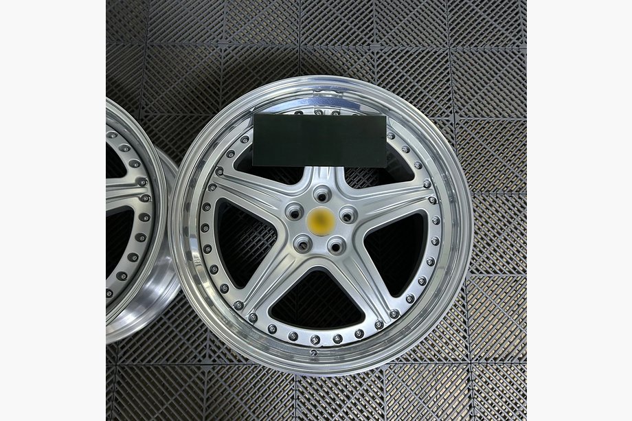 Ferrari 456 Кованые диски OEM R19 (комплект 4 шт.) Image