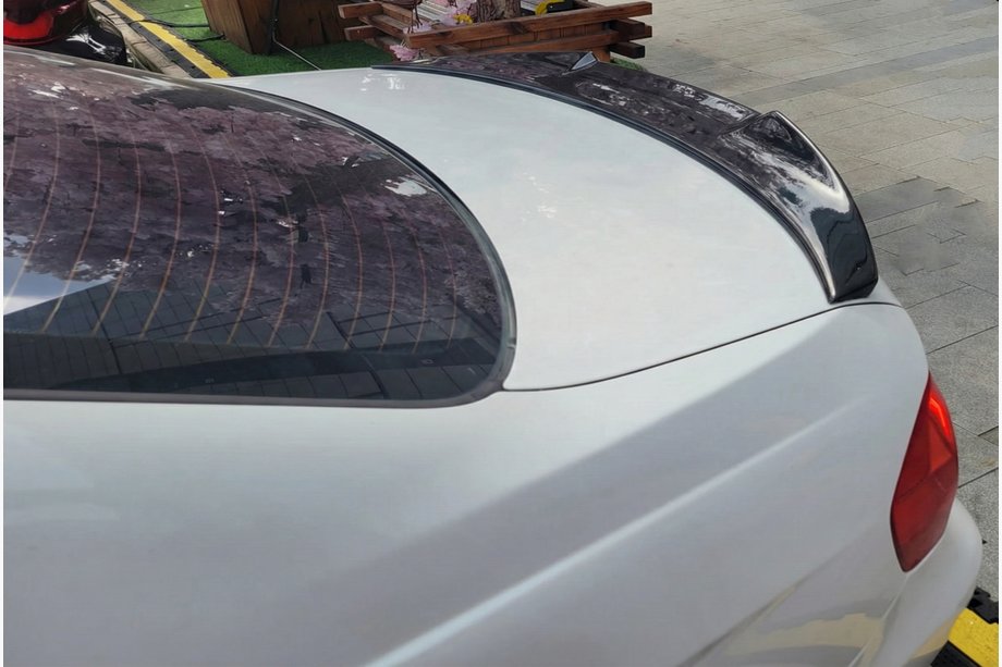 BMW 3 серия E90/E91 2005-2011 гг. Спойлер в стиле M4 (для E90, черный глянец) Image